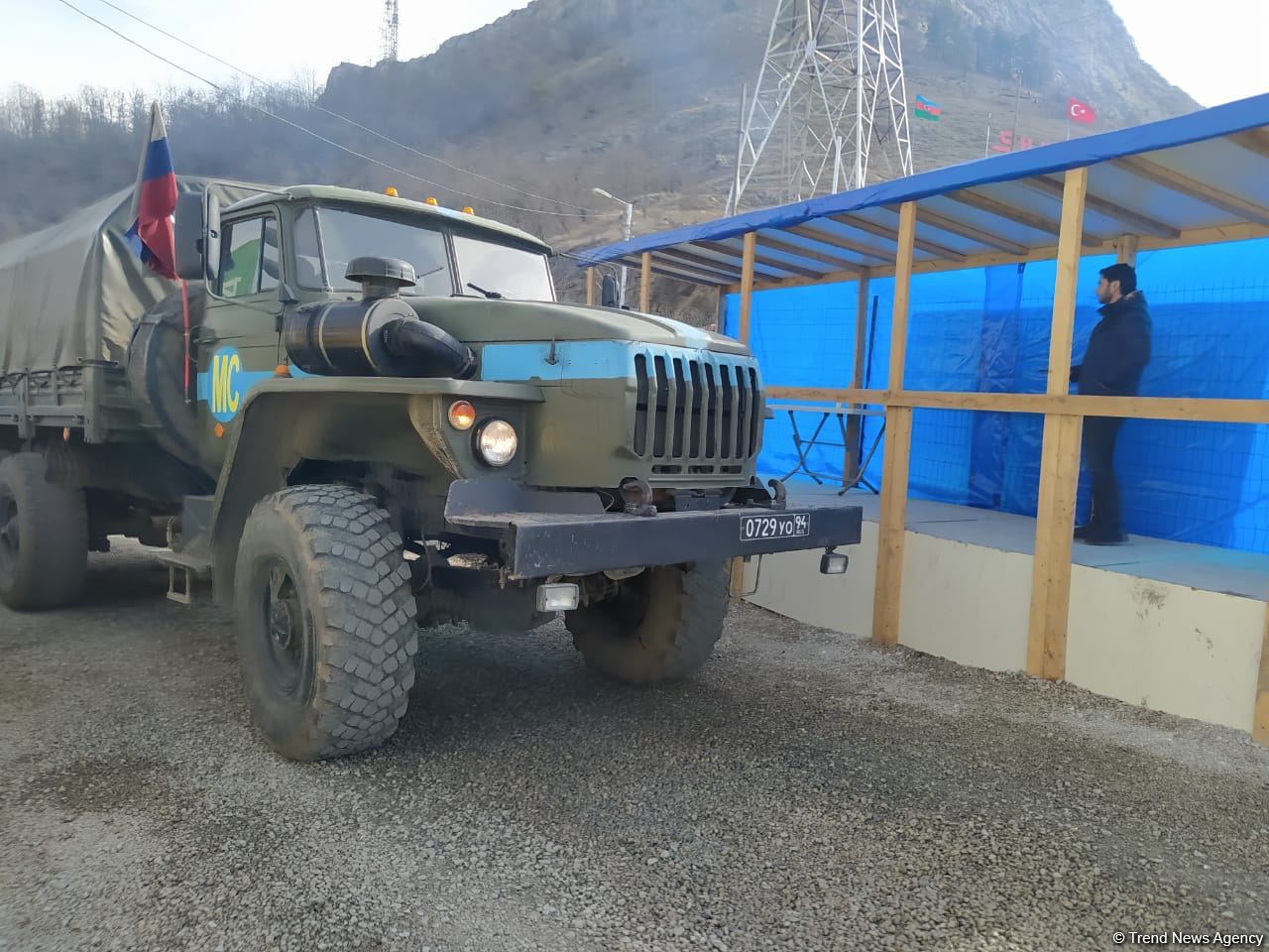 Vehicles of Russian peacekeepers move freely along Azerbaijan's Lachin-Khankendi road (PHOTO)