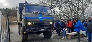 More vehicles of Russian peacekeepers move freely along Azerbaijan's Lachin-Khankendi road (PHOTO)