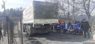 По Лачинской дороге беспрепятственно проехала автоколонна РМК (ФОТО)