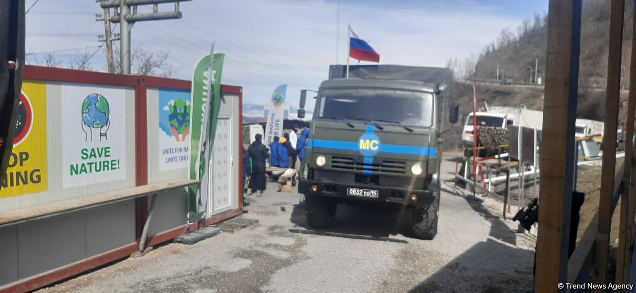 По Лачинской дороге беспрепятственно проехала автоколонна РМК (ФОТО)