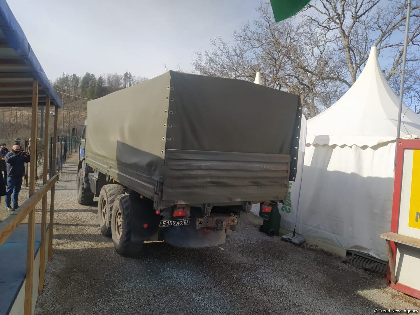 Convoy of Russian peacekeepers moves freely along Azerbaijan's Lachin-Khankendi road (PHOTO)