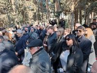 В Баку состоялось открытие надгробного памятника Рустаму Ибрагимбекову (ФОТО)
