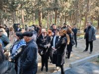 В Баку состоялось открытие надгробного памятника Рустаму Ибрагимбекову (ФОТО)