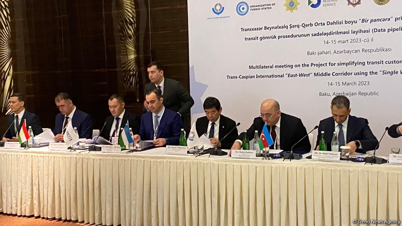Azerbaijan working to strengthen transport infrastructure - minister (PHOTO)