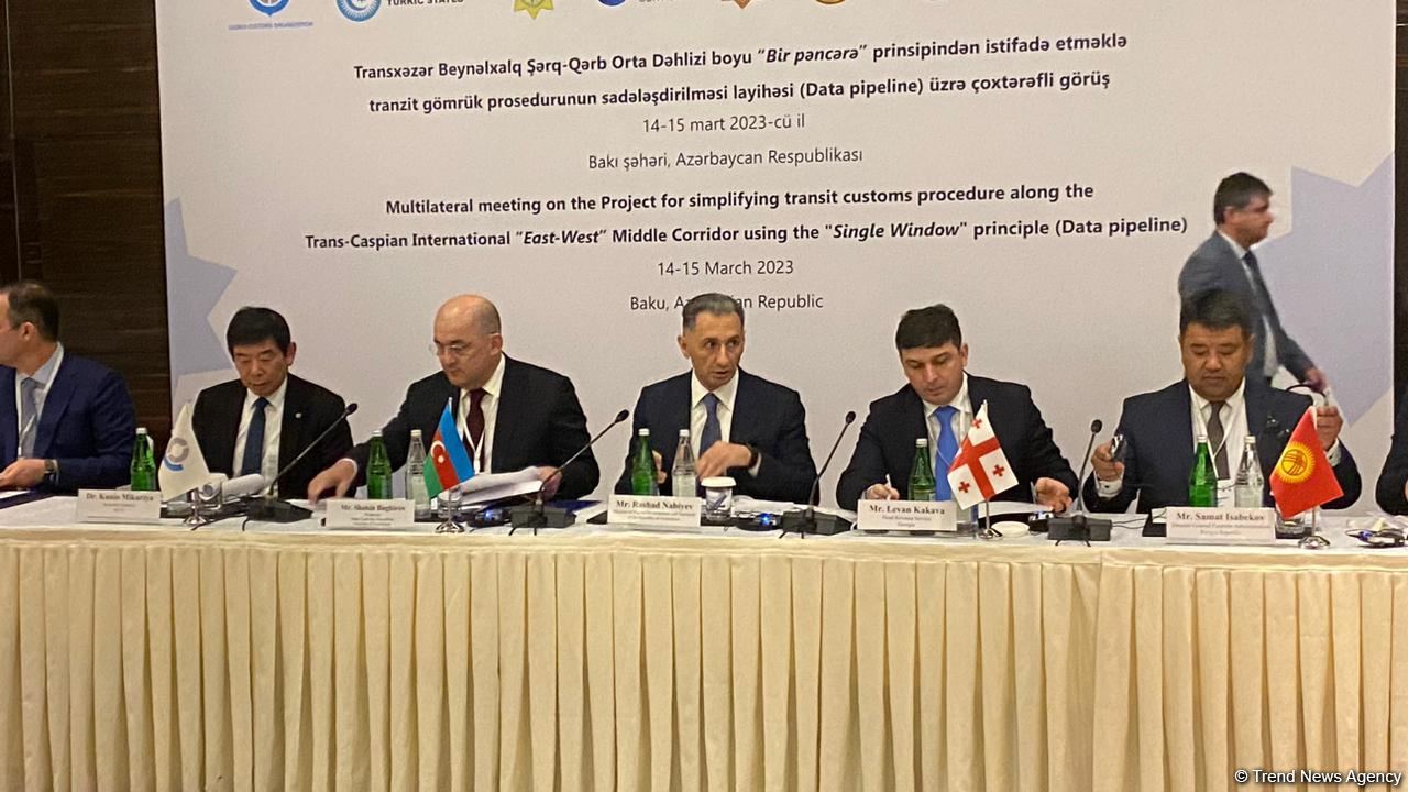 Azerbaijan working to strengthen transport infrastructure - minister (PHOTO)