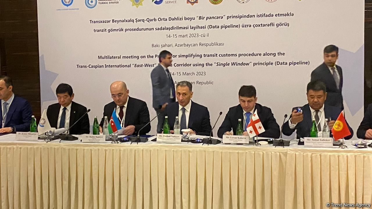 Azerbaijan working to strengthen transport infrastructure - minister (PHOTO)