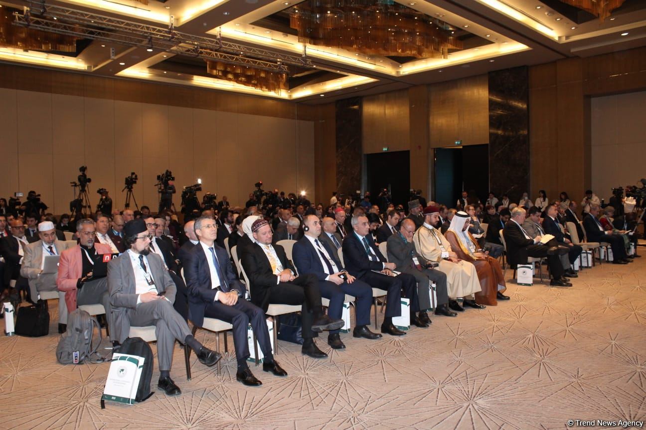 Baku hosting international conference on fight against Islamophobia (PHOTO)