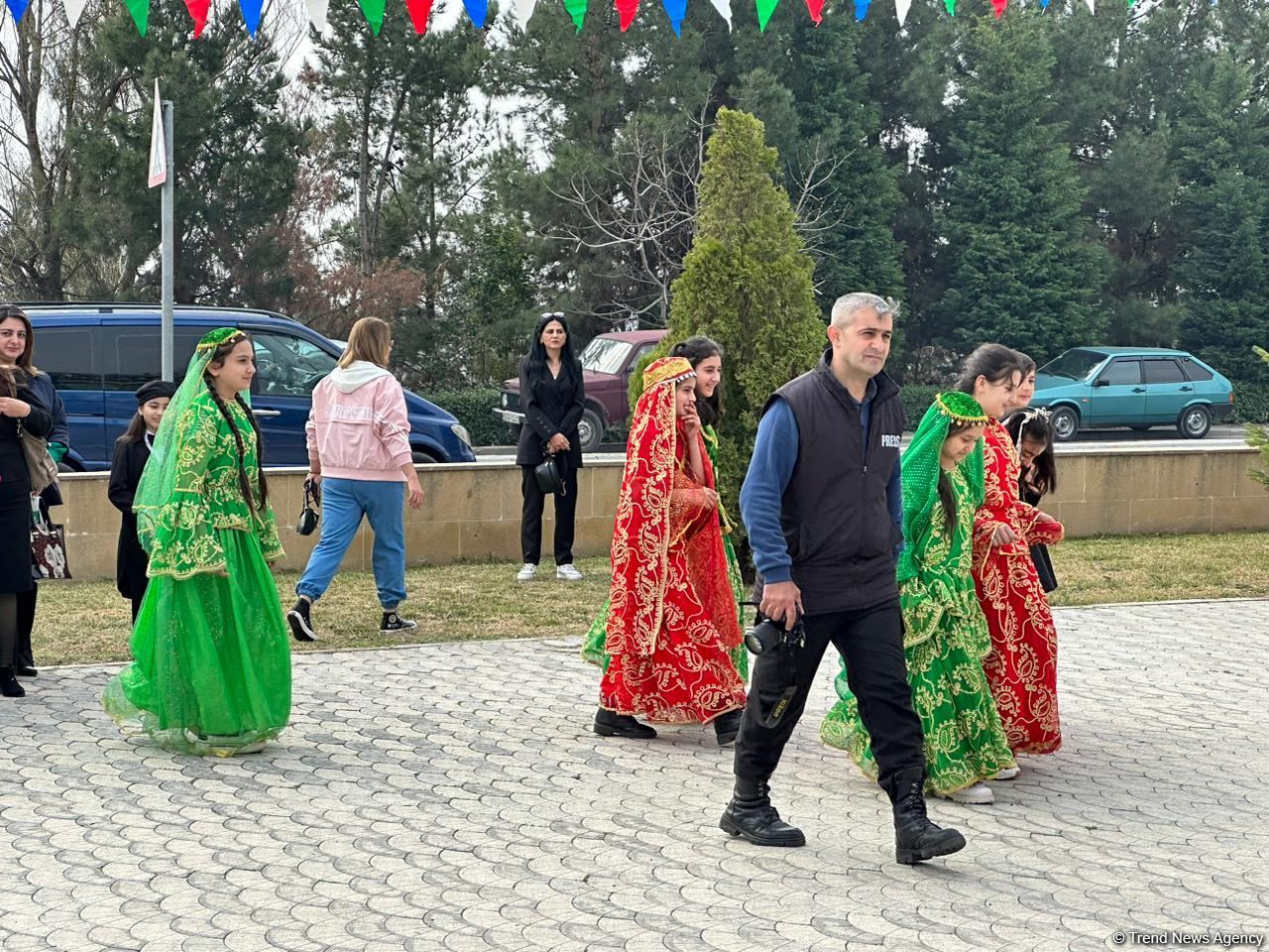 Azerbaijani resettles former IDPs to Talish village (PHOTO)