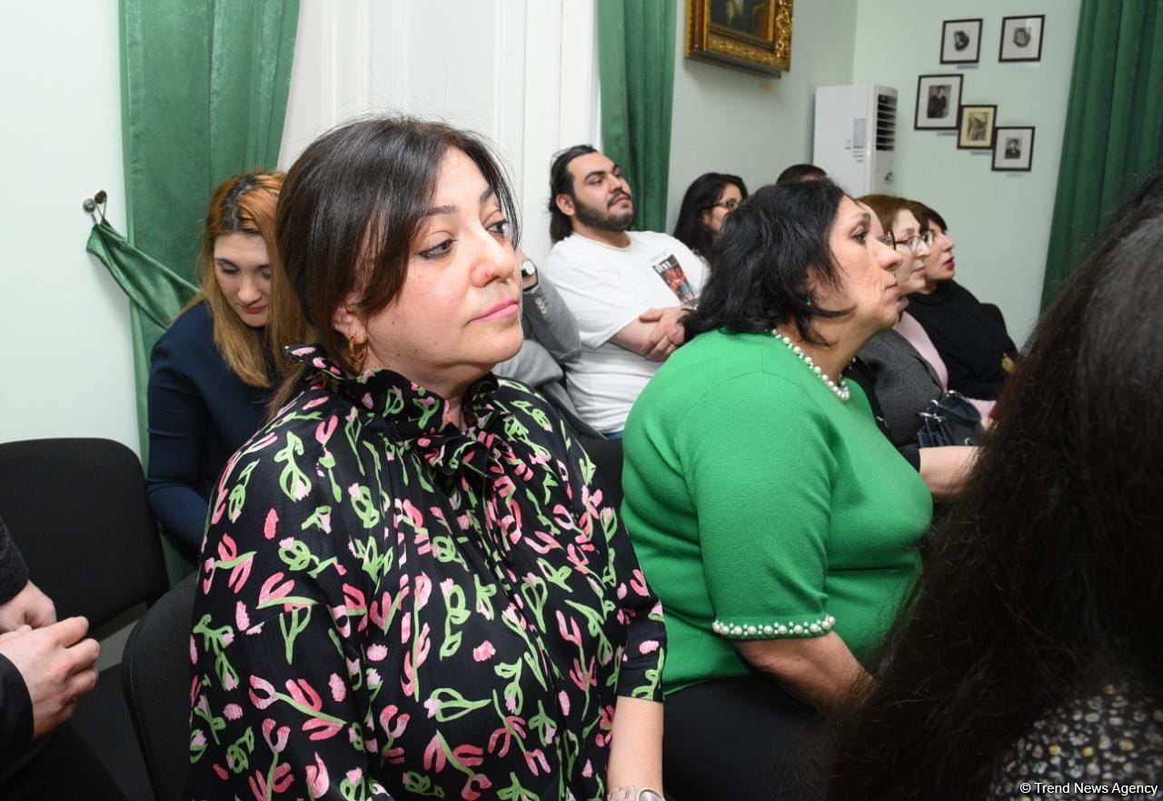 Творец, отдавший поэзии всего себя – памяти народного поэта Самеда Вургуна (ФОТО)