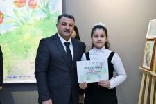 Насыщенные краски и хорошее настроение – весенняя выставка в Баку (ФОТО)
