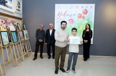 Насыщенные краски и хорошее настроение – весенняя выставка в Баку (ФОТО)