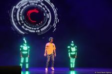 В Баку представлено световое интерактивное мега-шоу "Приключения" (ФОТО)