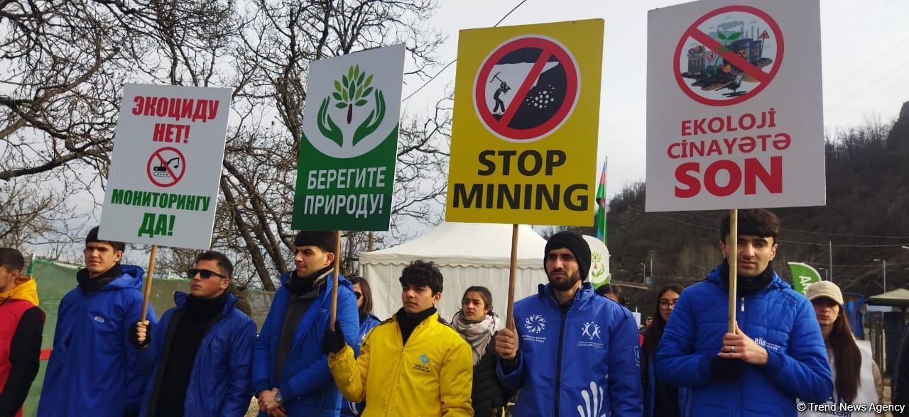 Мирная акция протеста на Лачинской дороге продолжается уже 101-й день (ФОТО)