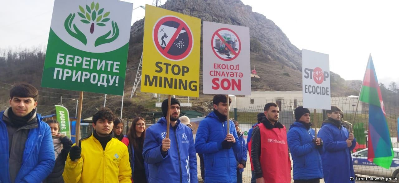 Мирная акция протеста на Лачинской дороге продолжается уже 101-й день (ФОТО)