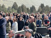 В Баку проходят похороны погибшего в ДТП Огтая Алиева (ФОТО)