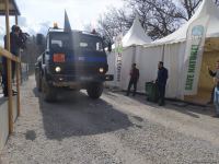 По Лачинской дороге беспрепятственно проехали 19 автомобилей миротворцев (ФОТО)