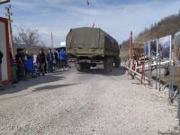 По Лачинской дороге беспрепятственно проехали 19 автомобилей миротворцев (ФОТО)