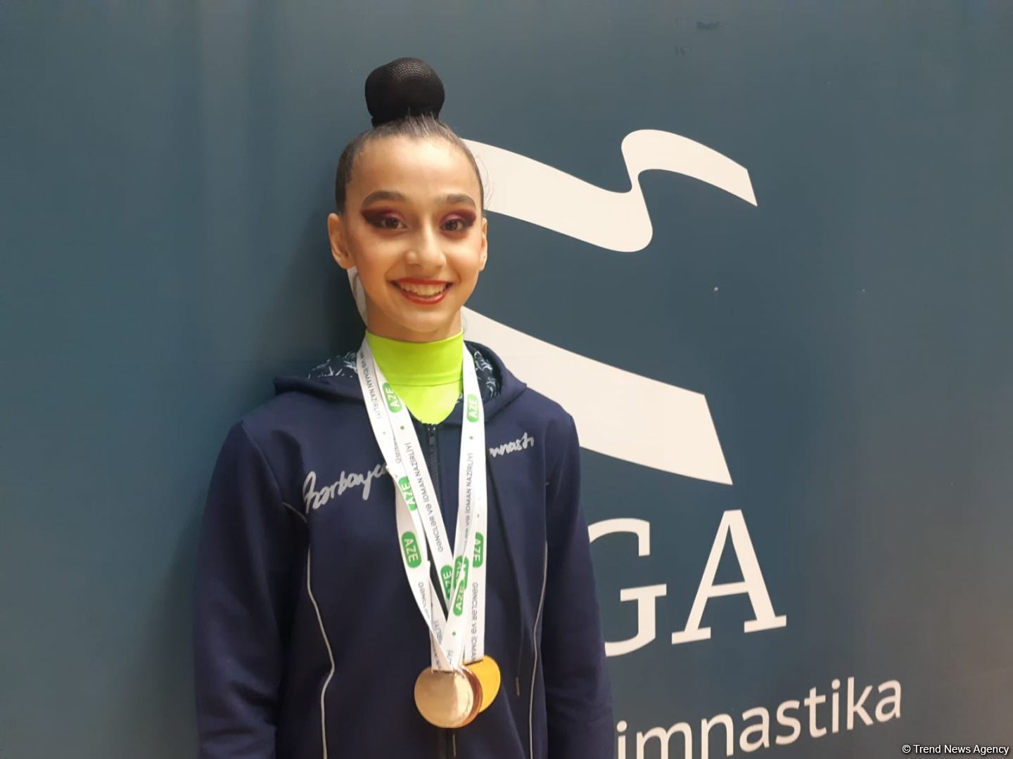 Первые свои соревнования в этом году я начала с золотой медали - чемпионка Азербайджана по художественной гимнастике