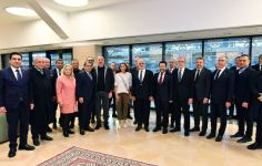 Президент Ильхам Алиев и Первая леди Мехрибан Алиева наблюдали за благотворительным матчем между командами «Карабах» и «Галатасарай» (ФОТО/ВИДЕО)
