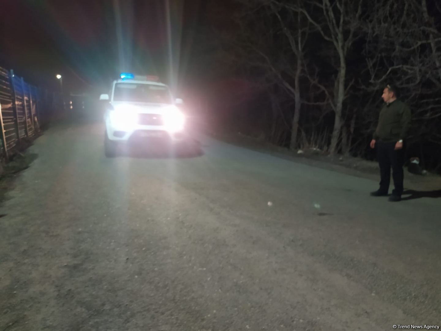 По Лачинской дороге беспрепятственно проехали три автомобиля миротворцев (ФОТО)