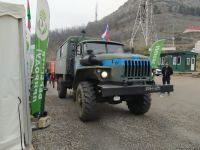 По Лачинской дороге беспрепятственно проехали три автомобиля миротворцев (ФОТО)