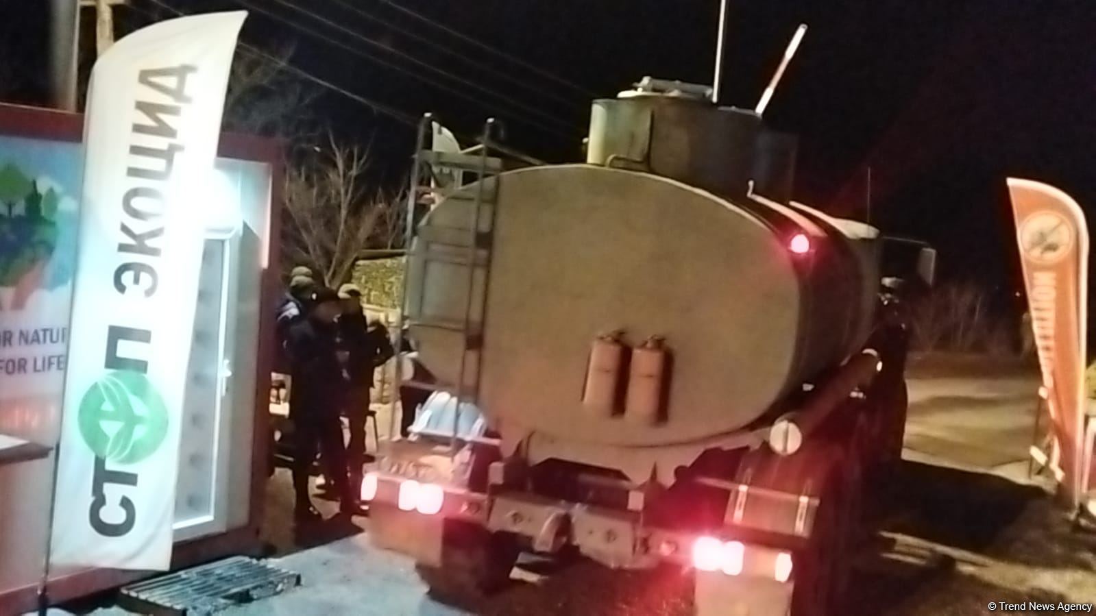 По Лачинской дороге беспрепятственно проехали 23 автомобиля миротворцев (ФОТО)