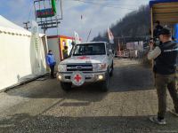 По Лачинской дороге проехала автоколонна Красного Креста (ФОТО)