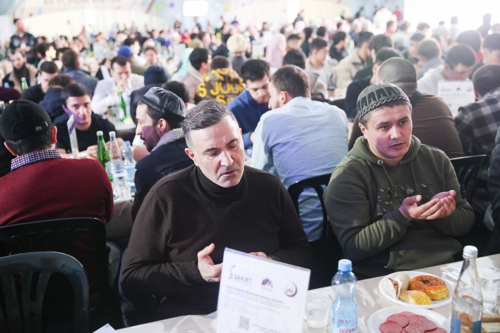 От имени вице-президента Фонда Гейдара Алиева Лейлы Алиевой в Москве дан ифтар (ФОТО)