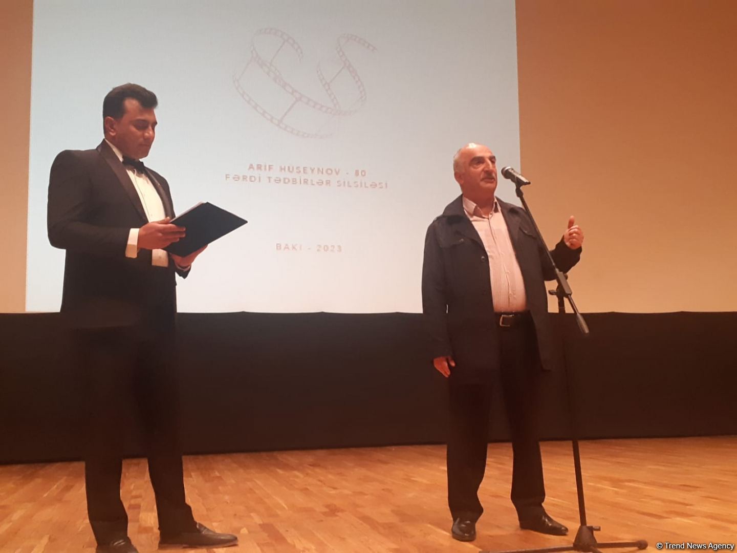 Карабахнаме – графика народного художника Арифа Гусейнова на большом экране (ФОТО)