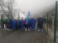 По Лачинской дороге беспрепятственно проехала очередная автоколонна миротворцев (ФОТО)