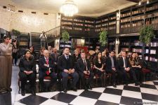 Он подарил 40 живописных работ азербайджанскому музею… Khojaly Scream от Дадаша Мамедова (ФОТО)