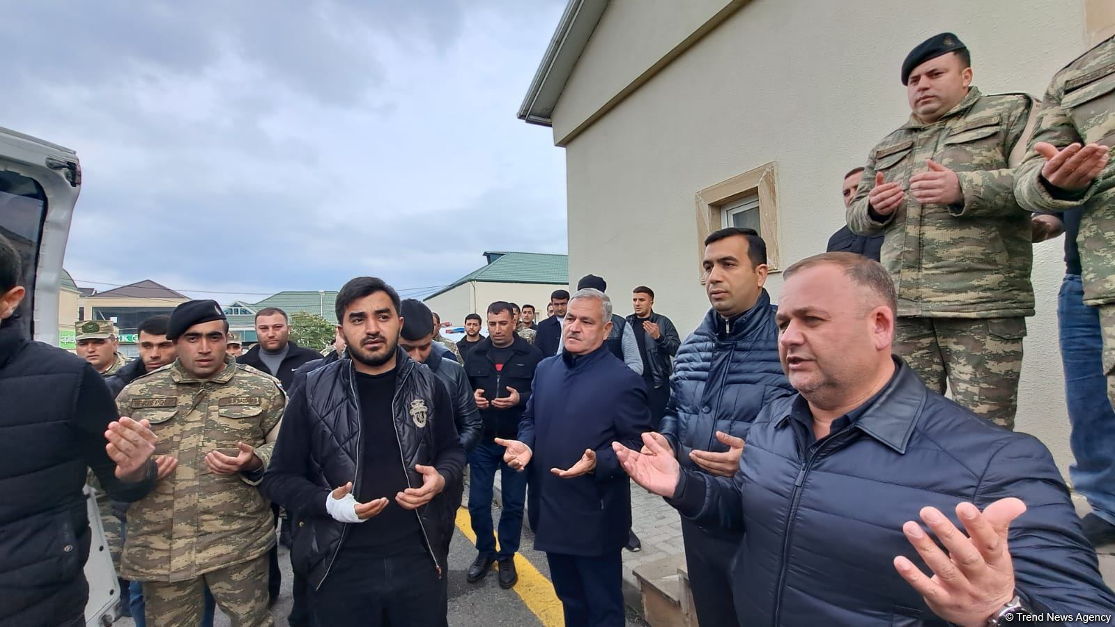 Военнослужащий азербайджанской армии подорвался на мине и погиб (ФОТО)