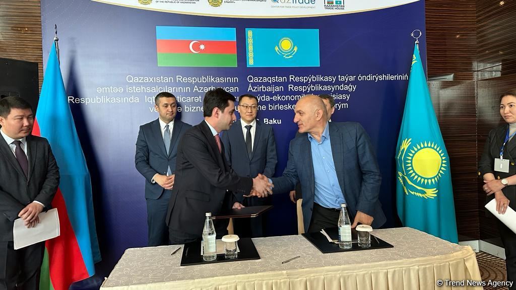 Между Казахстаном и Азербайджаном подписаны бизнес-контракты (ФОТО)