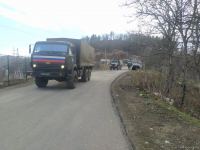 По Лачинской дороге беспрепятственно проехали 18 автомобилей миротворцев (ФОТО)