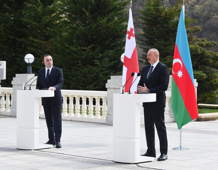 President Ilham Aliyev and Prime Minister of Georgia Irakli Garibashvili make press statements (PHOTO/VIDEO)