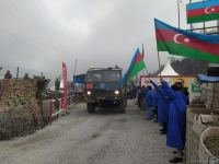 По Лачинской дороге беспрепятственно проехала автоколонна миротворцев (ФОТО)