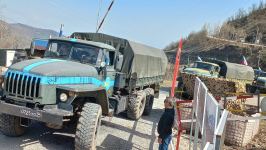 Convoy of Russian peacekeepers moves freely along Azerbaijan's Lachin-Khankendi road (PHOTO)