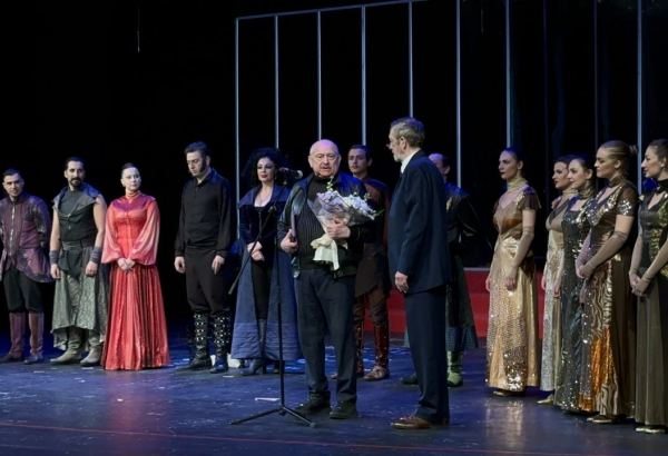 Азербайджанский театр удостоен диплома международного фестиваля в России (ФОТО/ВИДЕО)