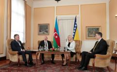 В Сараево состоялась встреча Президента Азербайджана Ильхама Алиева с Председателем и членами Президиума Боснии и Герцеговины (ФОТО/ВИДЕО)