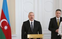 Президент Ильхам Алиев и Председатель Президиума Боснии и Герцеговины Желка Цвиянович выступили с заявлениями для прессы (ФОТО/ВИДЕО)
