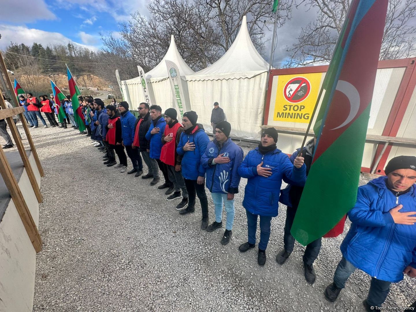 Акция протеста на Лачинской дороге продолжается 124-й день (ФОТО)