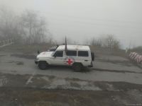 По Лачинской дороге беспрепятственно проехала автоколонна МККК (ФОТО)