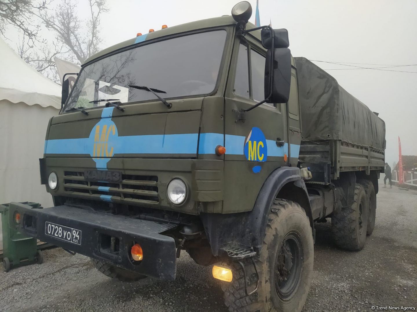 По Лачинской дороге беспрепятственно проехали 6 автомобилей миротворцев (ФОТО)