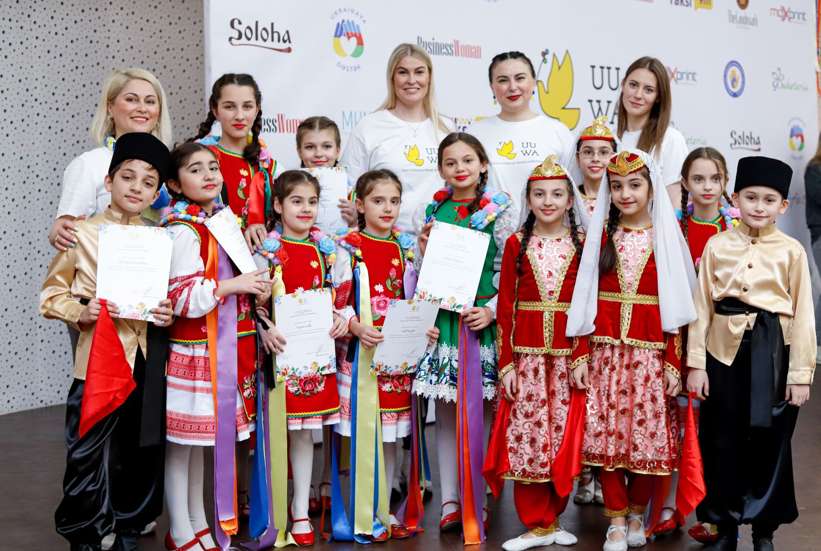 В Баку прошел первый Весенний фестиваль украинско-азербайджанской культуры "Vesnyanka" (ФОТО)
