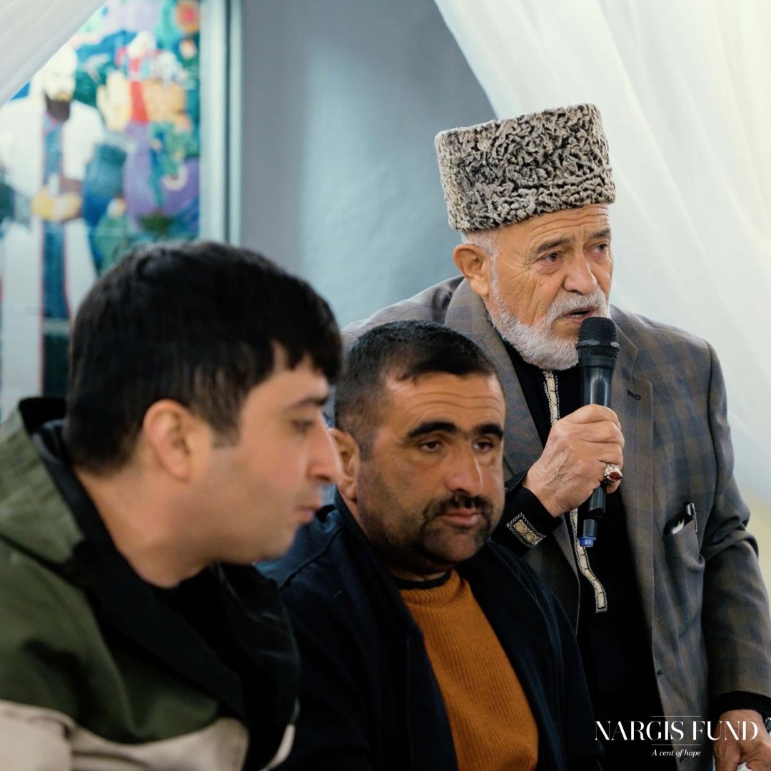 В поселке Балаханы при организации Фонда Nargis были установлены палатки для ифтара (ФОТО)