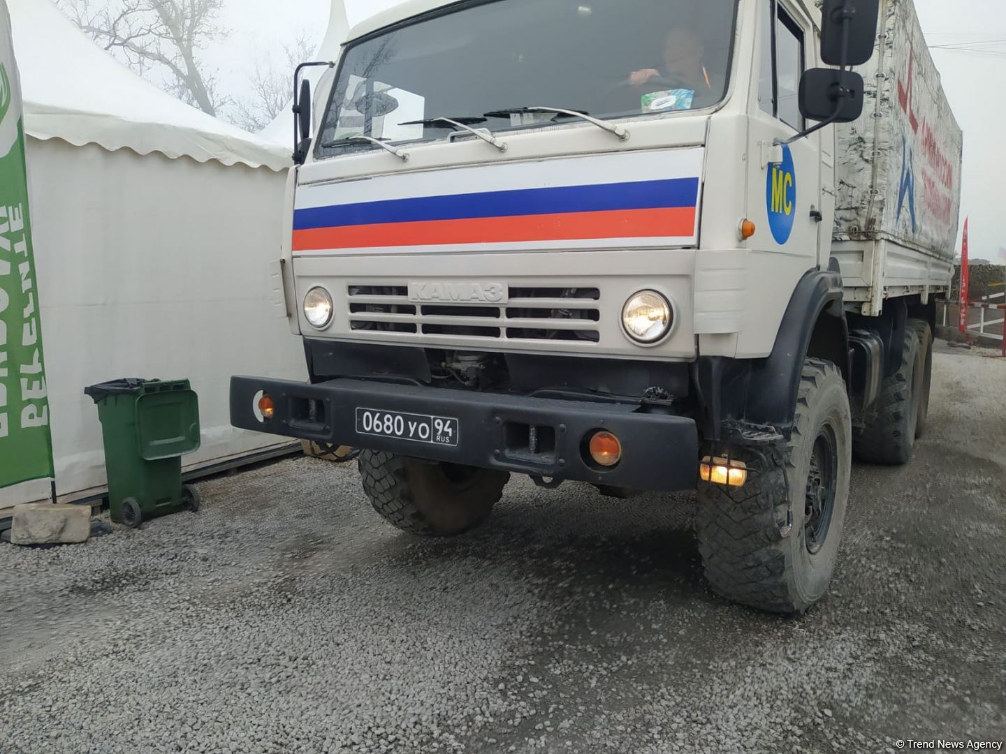 По Лачинской дороге беспрепятственно проехали 39 транспортных средств миротворцев (ФОТО)