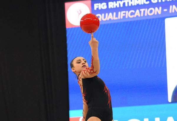 Best moments of first day of FIG World Cup in Rhythmic Gymnastics in Baku