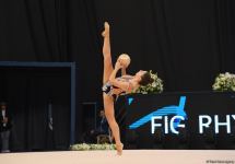 В Баку стартовал первый день соревнований Кубка мира FIG по художественной гимнастике (ФОТО)