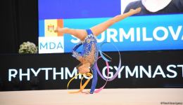 Лучшие моменты второго дня соревнований Кубка мира по художественной гимнастике в Баку (ФОТО)