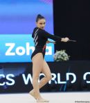 Кубок мира в Баку: Азербайджанская гимнастка Зохра Агамирова вышла в финал в программе упражнений с булавами (ФОТО)